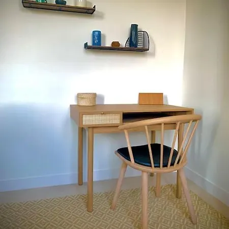 Daire Superbe 6 Couchages - Proche - Climatisation Saint-Raphaël