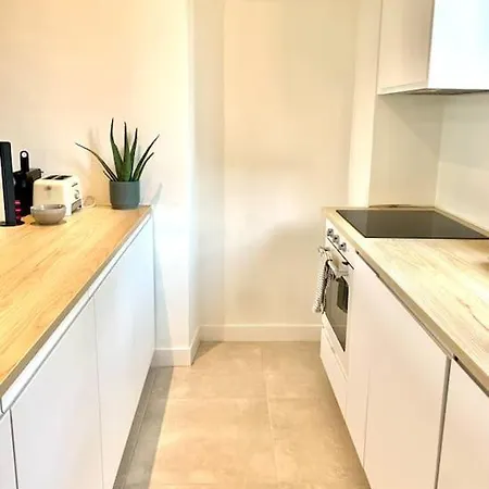 Renovated - 3 Bedrooms - Ac - Sea View - Sleeps 6 * Saint-Raphaël