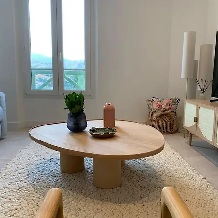 Renovated - 3 Bedrooms - Ac - Sea View - Sleeps 6 아파트 Saint-Raphaël