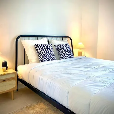 Renovated - 3 Bedrooms - Ac - Sea View - Sleeps 6 * Saint-Raphaël