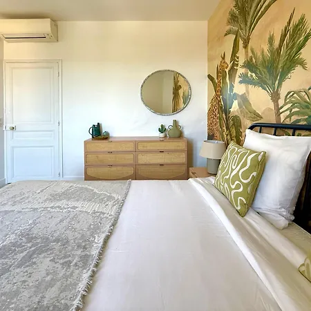 Renovated - 3 Bedrooms - Ac - Sea View - Sleeps 6 Appartement *
